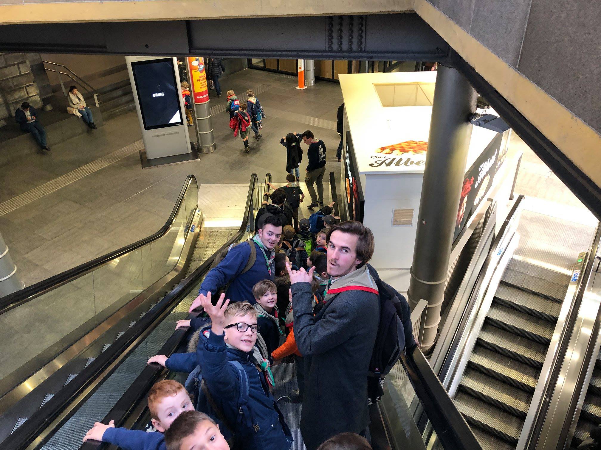 Sint-Martinus den XIIde - Zoo Antwerpen Kapoenen